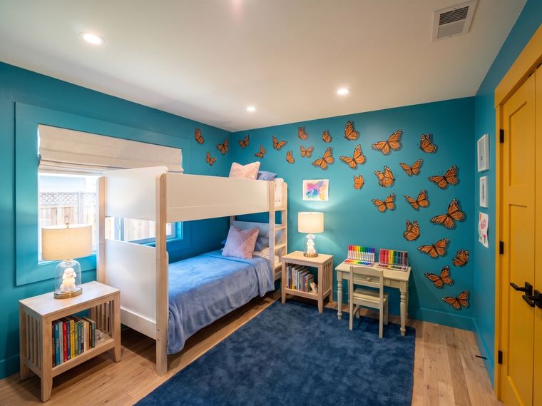 The whole Butterfly Room