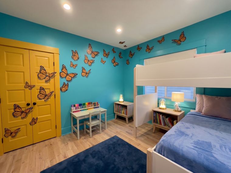 The whole Butterfly Room