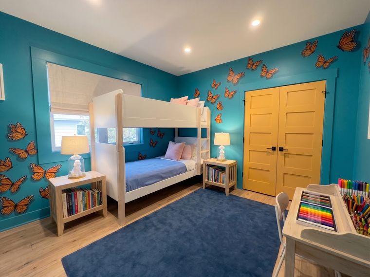 The whole Butterfly Room