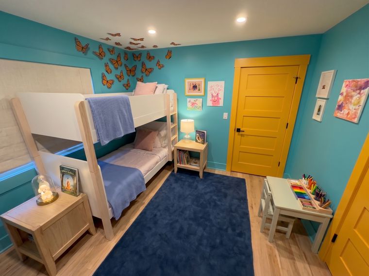 The whole Butterfly Room
